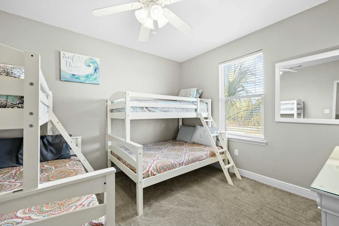 Photo of 4596 Paradise Isle