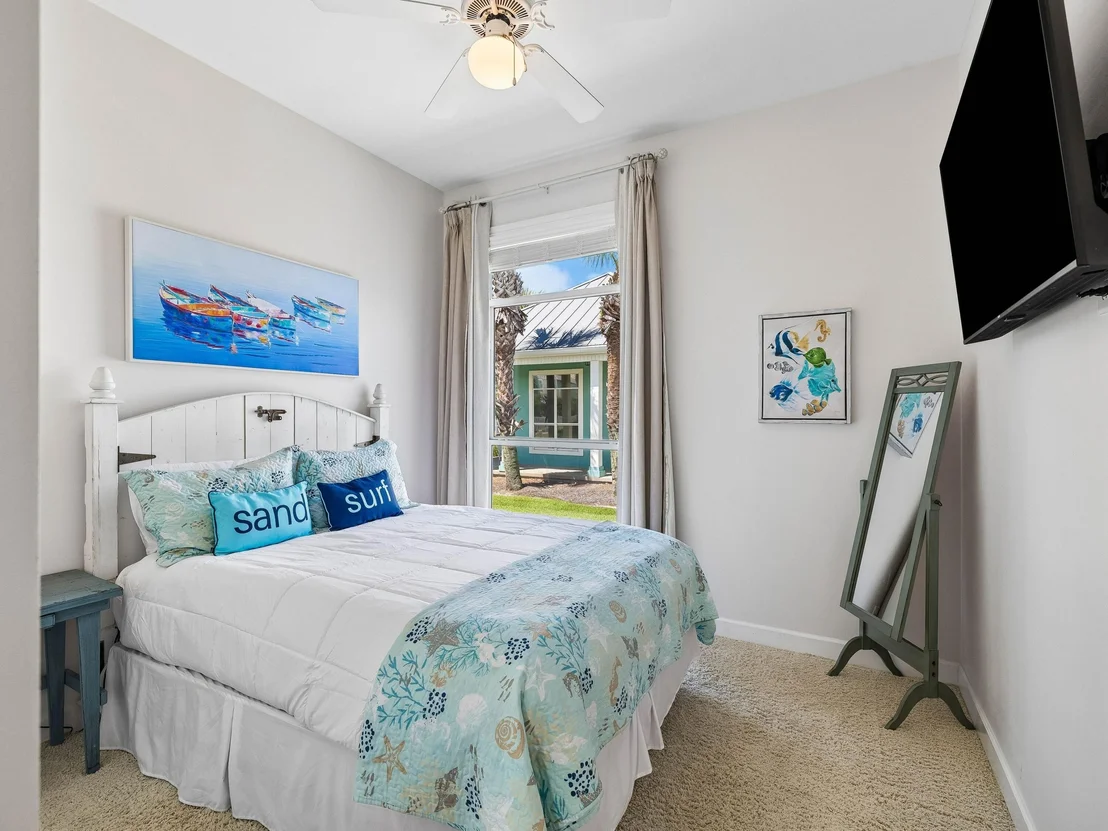Photo of 351 Maravilla Drive