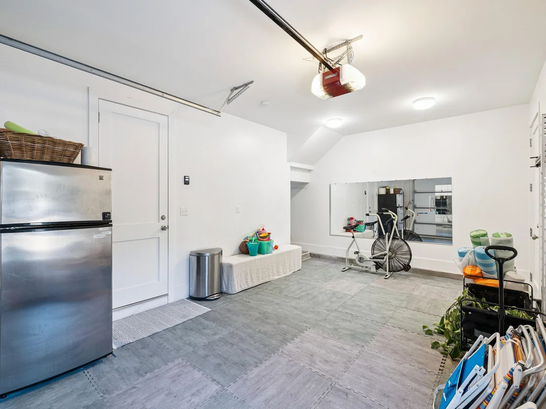 Photo of 43 Suzanne Drive