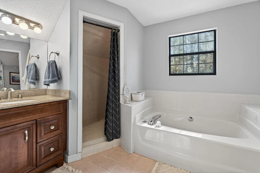 Photo of 104 Fairway Drive