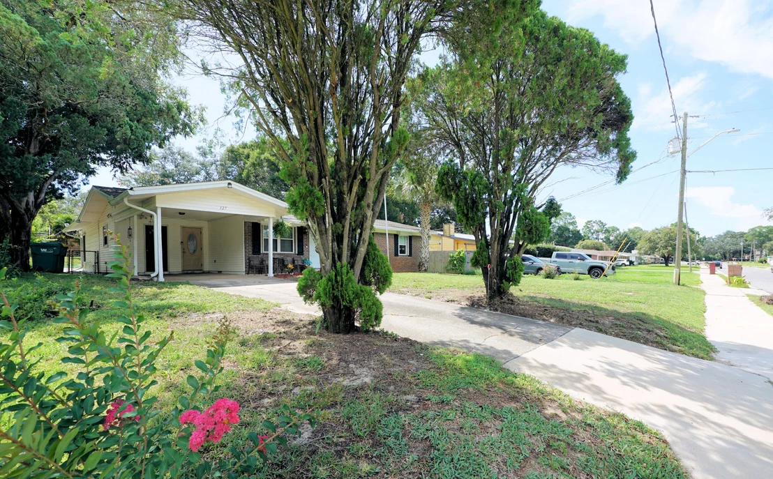 Photo of 127 Pryor Drive