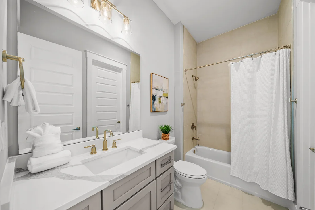Photo of 28 W Queen Palm Drive