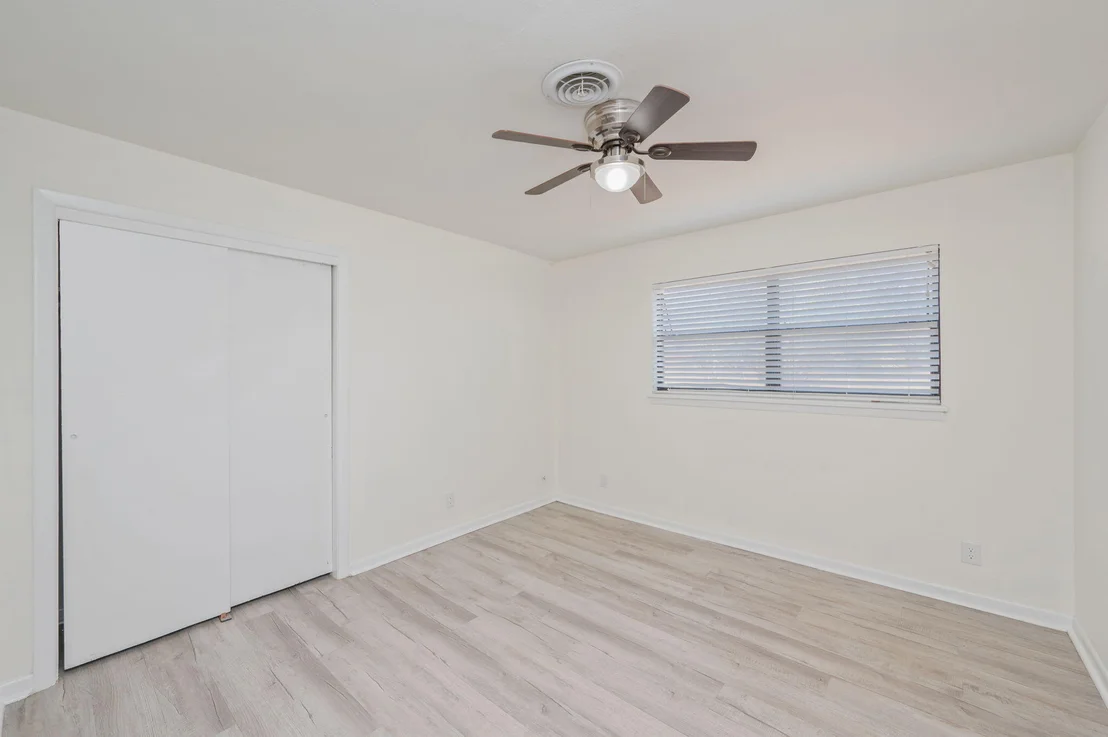Photo of 431 Andrew Drive