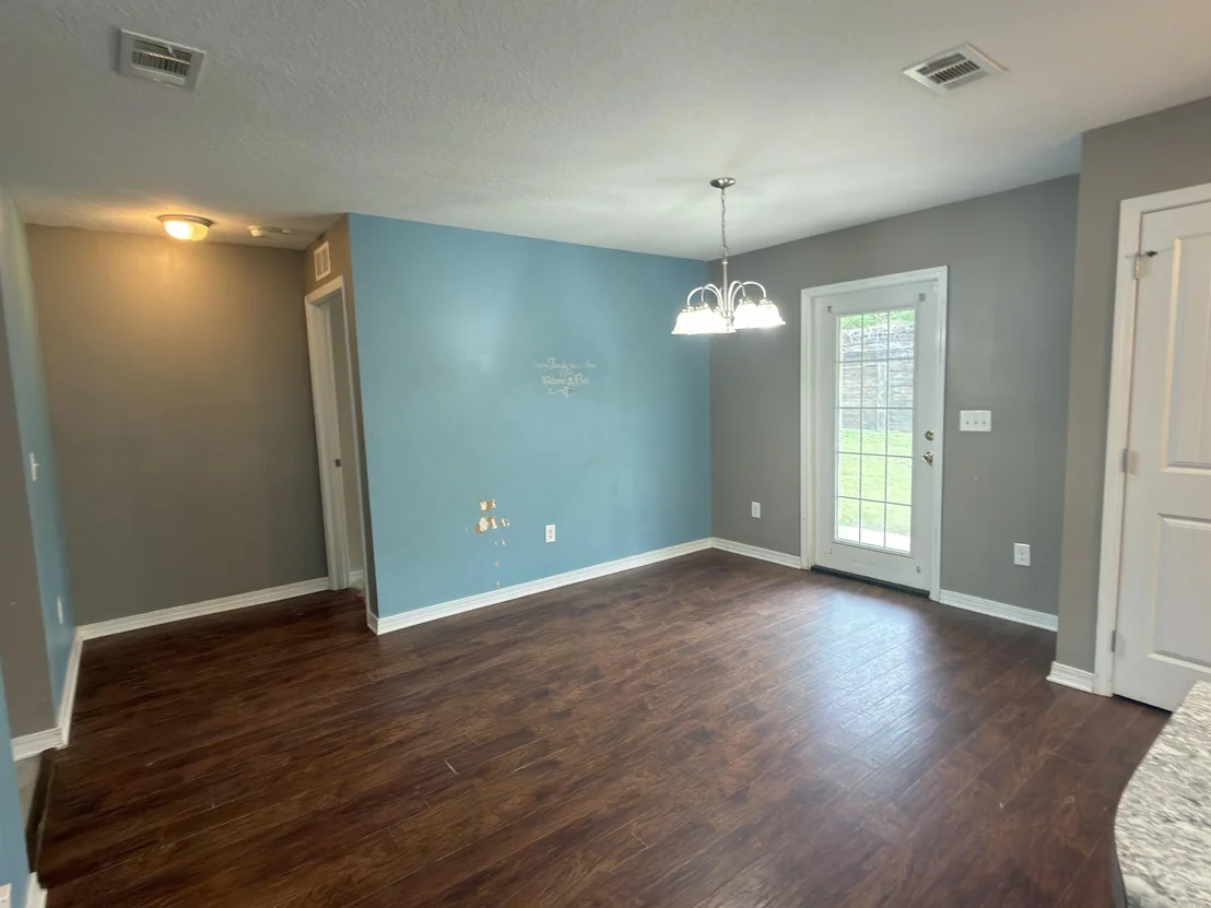 Photo of 455 Eisenhower Drive