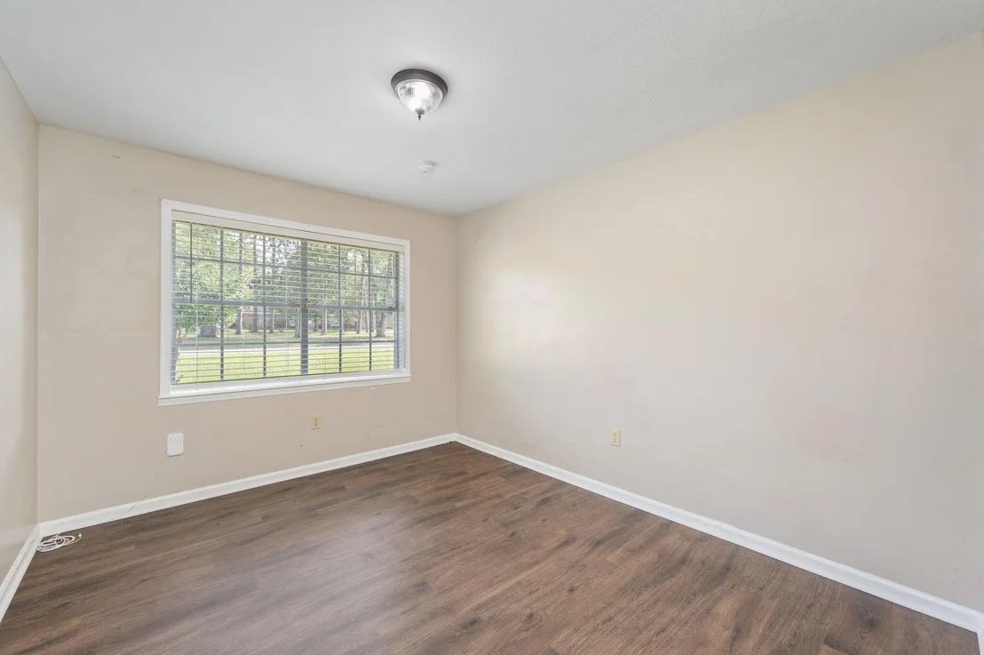 Photo of 140 Gillis Drive