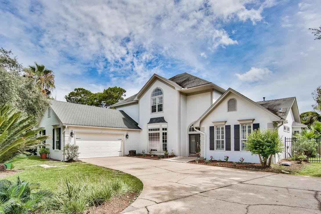 Photo of 4074 Indian Trail