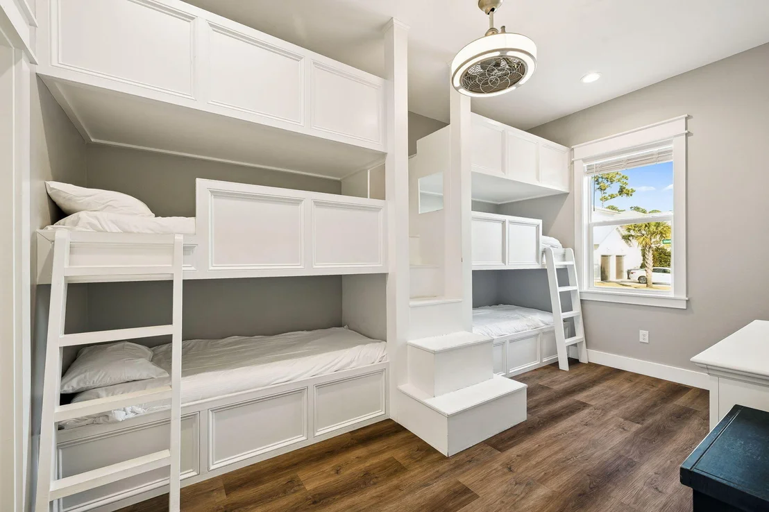 Photo of 147 Charlotte Avenue