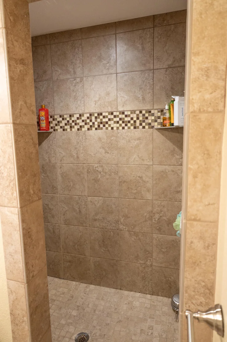 Photo of 405 Walden Lane