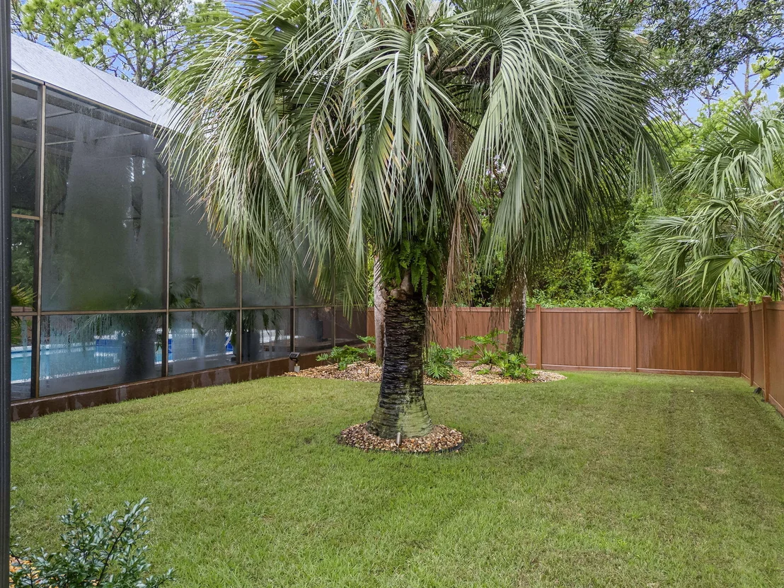 Photo of 156 Baywinds Drive