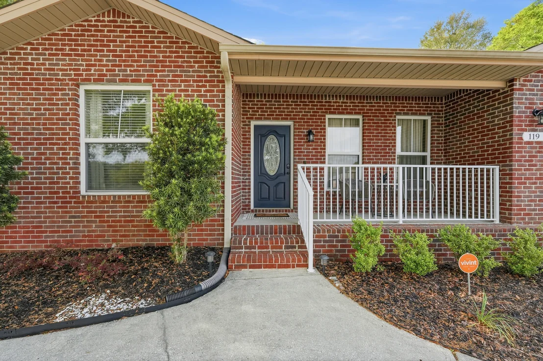 Photo of 119 Trailwood Lane