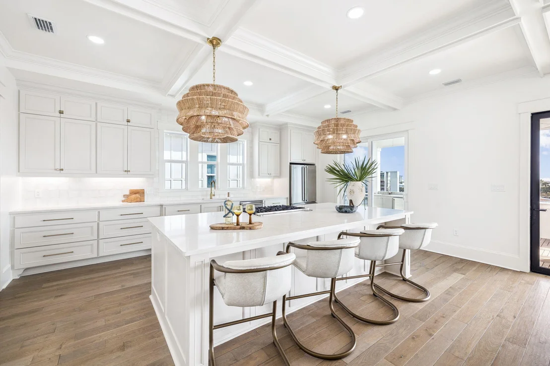 Photo of 714 Harbor Boulevard