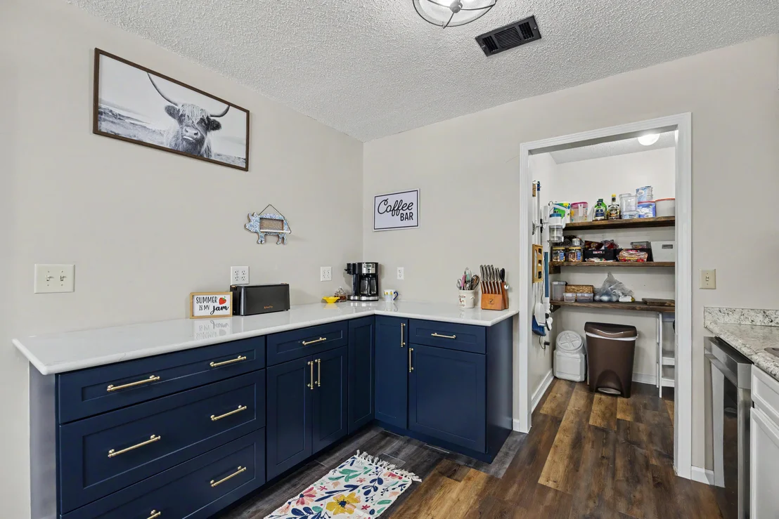 Photo of 226 Southview Drive