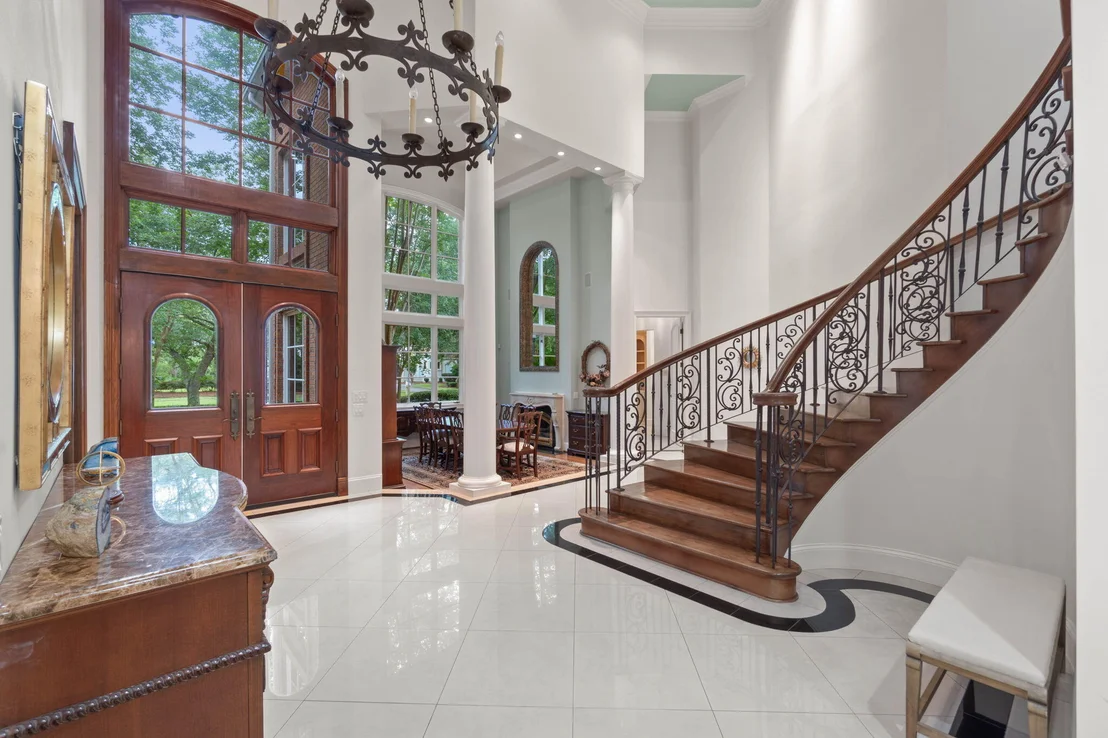 Photo of 4350 Stonebridge Road