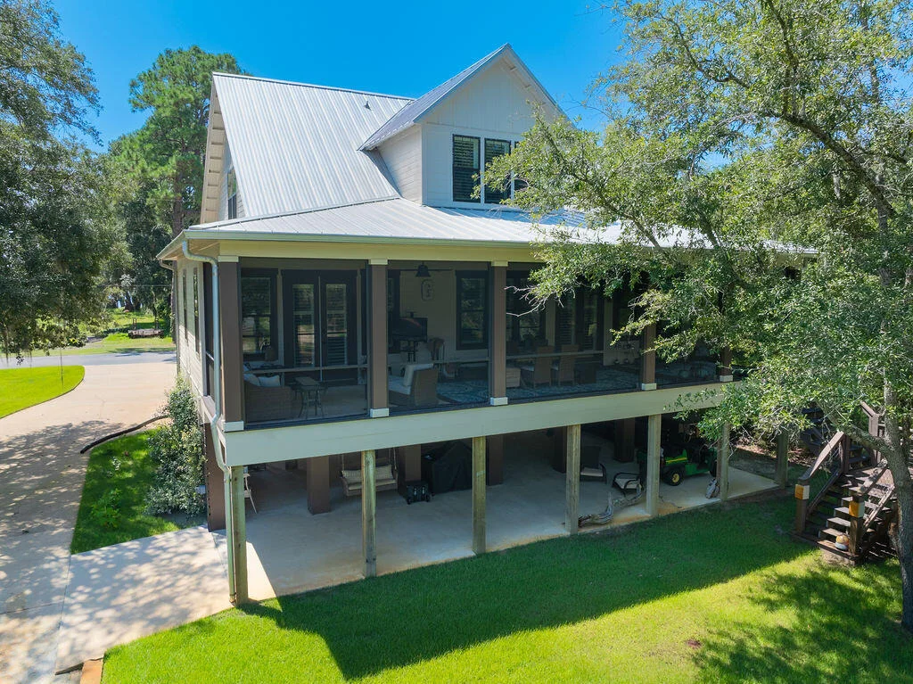 Photo of 400 Pitts Bayshore Drive