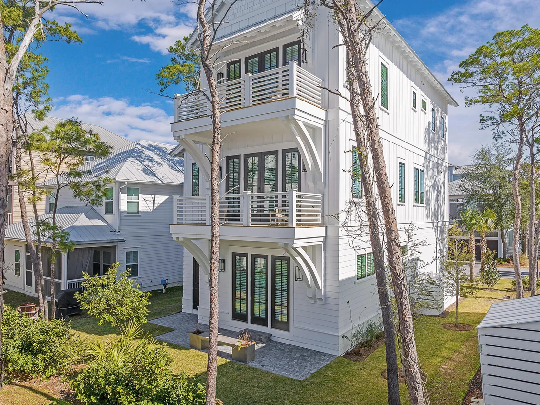 Photo of 107 Grande Pointe Drive