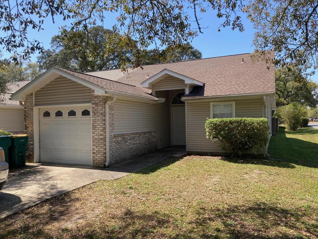 Photo of 697 Ferguson Drive