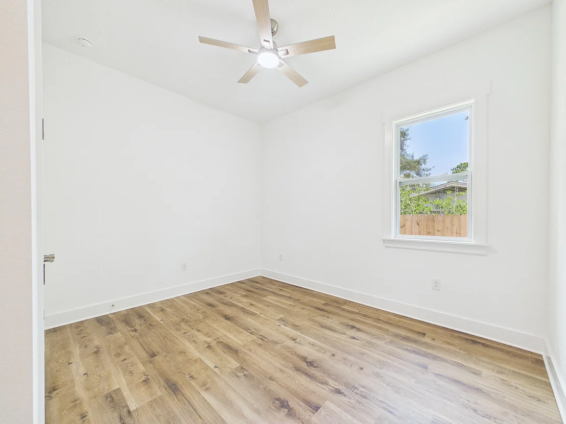 Photo of 19 B Bayview Drive