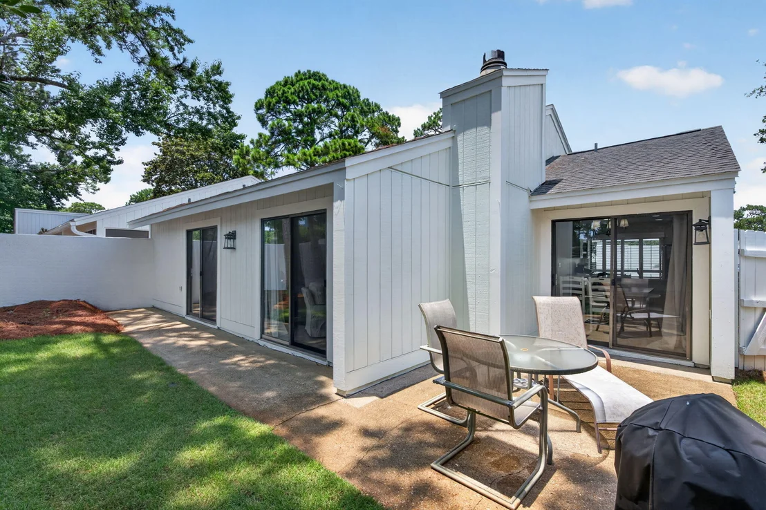 Photo of 485 W Linkside Place