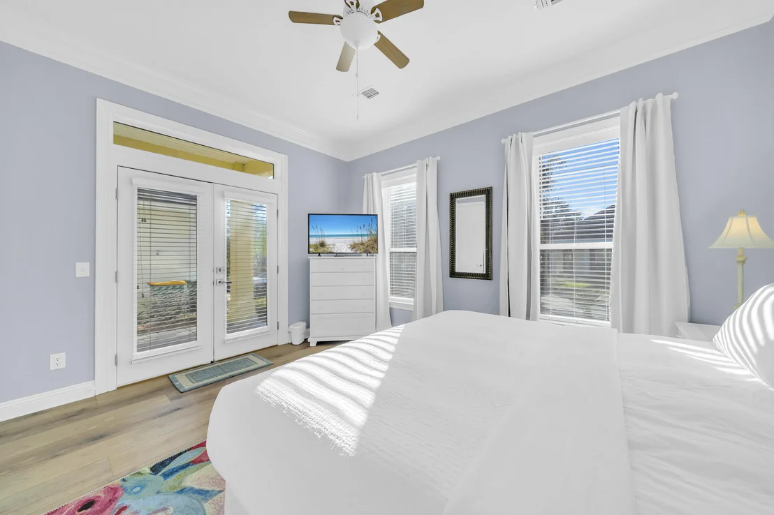 Photo of 93 Cayman Cove