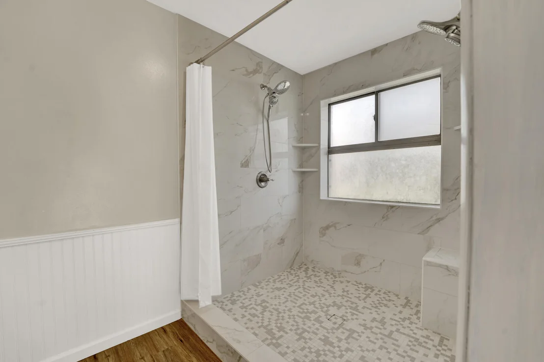Photo of 645 Carr Drive