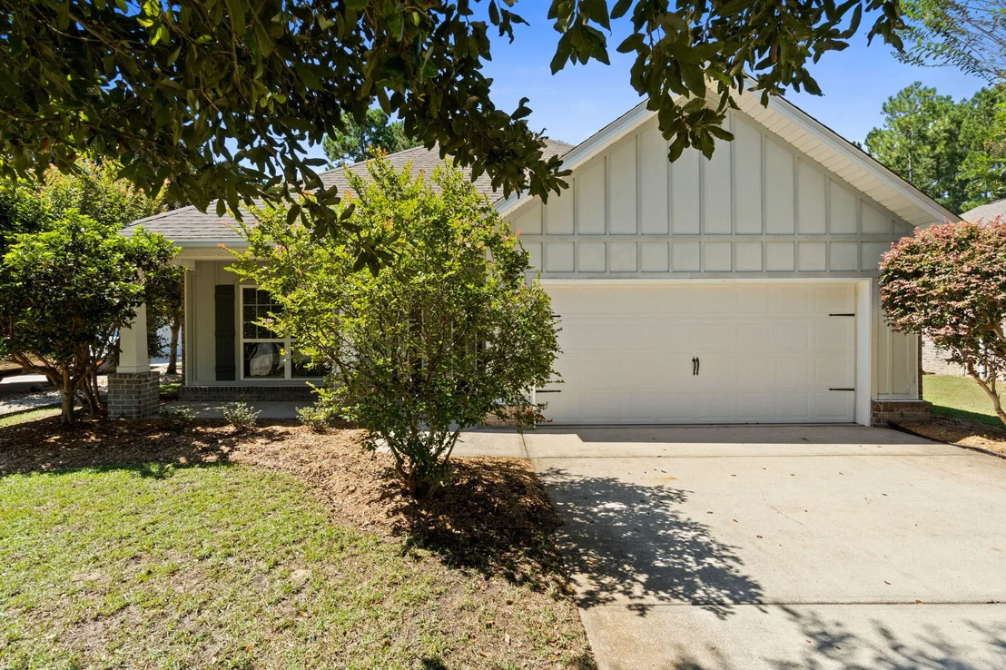 Photo of 233 Whitman Way