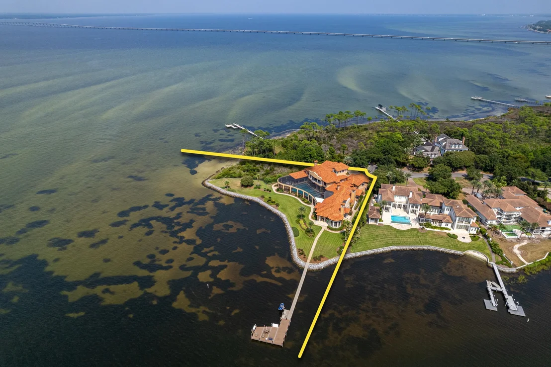 Photo of 4300 Breakwater Drive