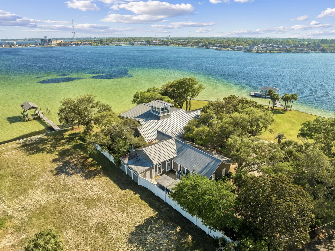 Photo of 11 Paradise Point Road