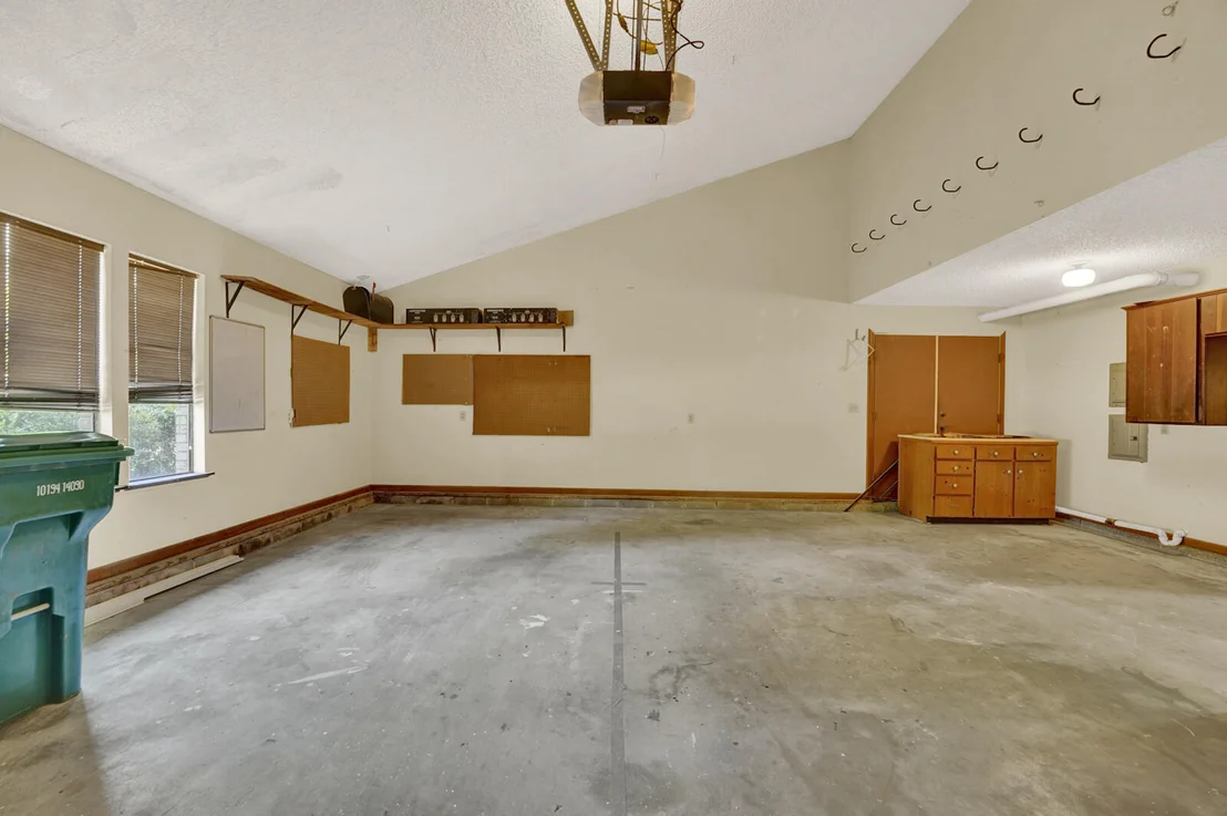 Photo of 645 Carr Drive