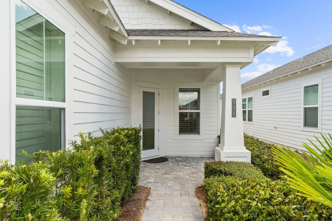 Photo of 184 Ravine Road