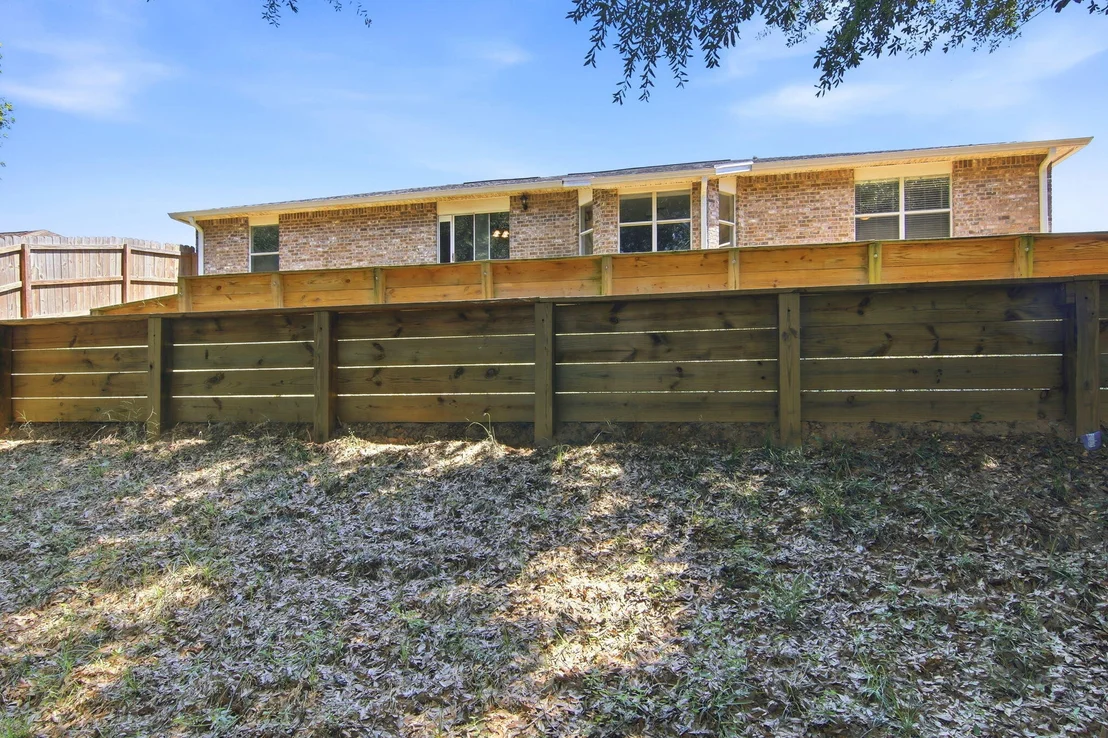 Photo of 330 Egan Drive