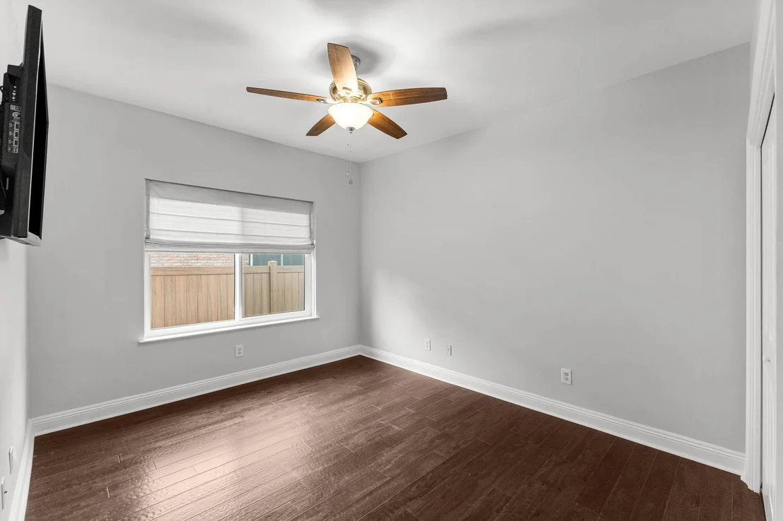 Photo of 156 Baywinds Drive