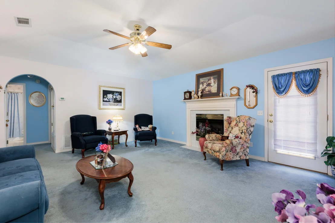 Photo of 6049 Mayberry Lane