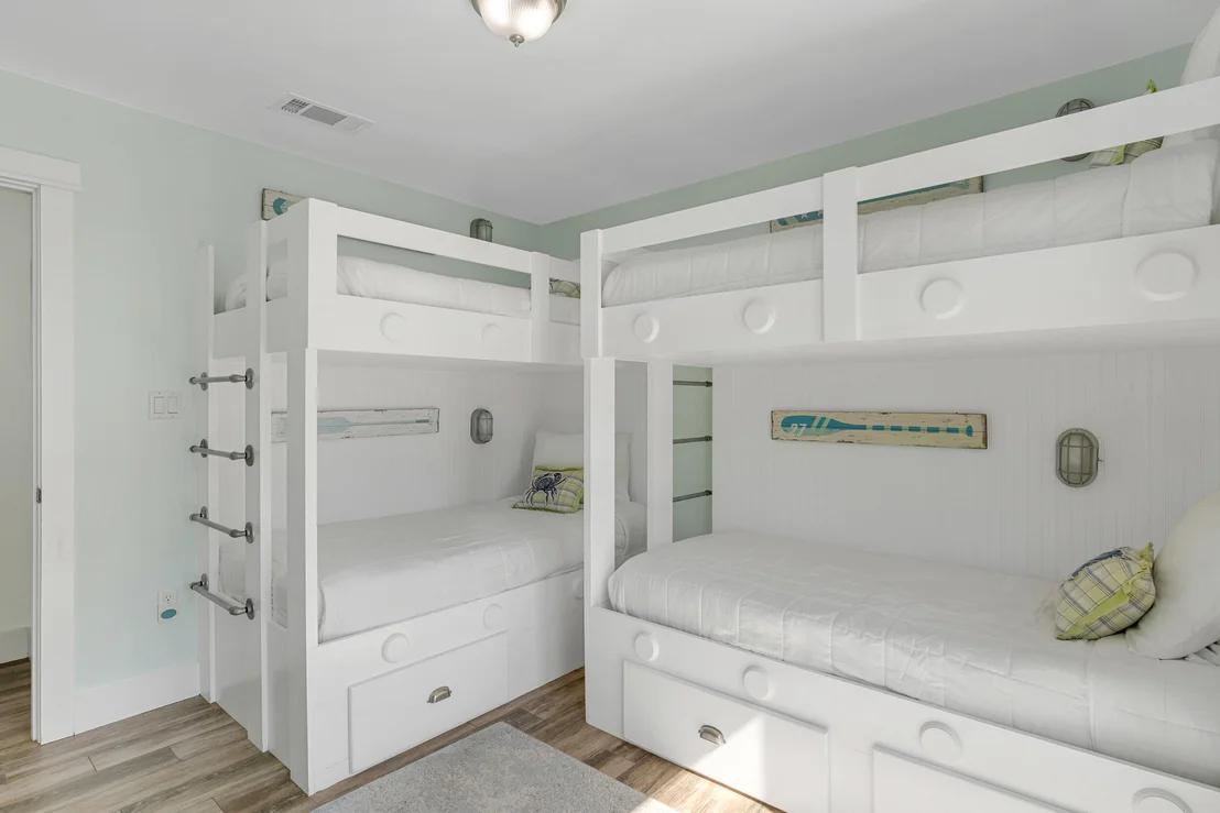 Photo of 4449 Ocean View Drive