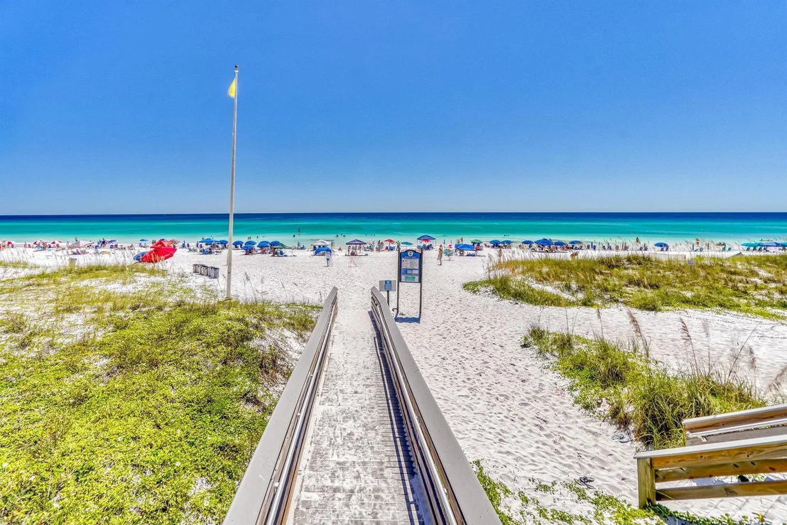 Photo of 4430 Ocean View Drive