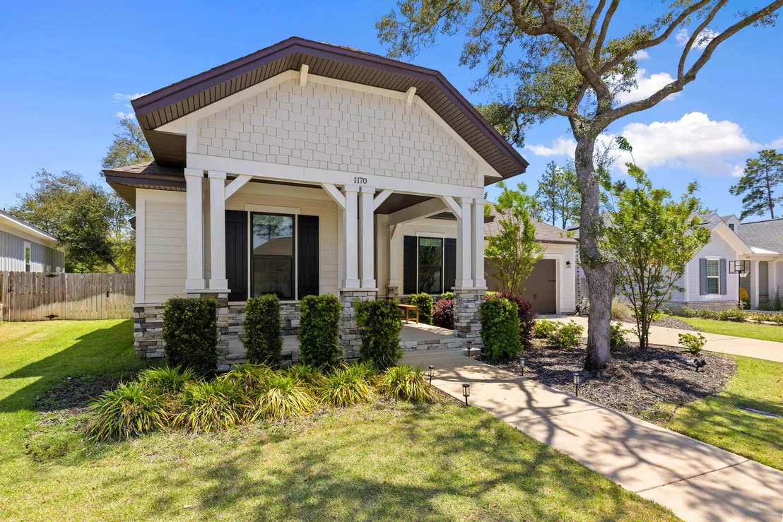Photo of 1170 Deer Moss Loop