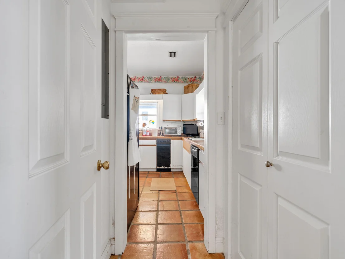 Photo of 604 Magnolia Drive