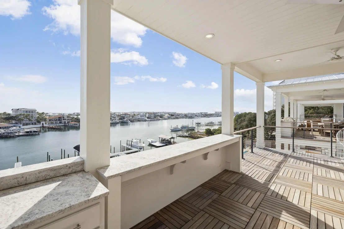 Photo of 714 Harbor Boulevard