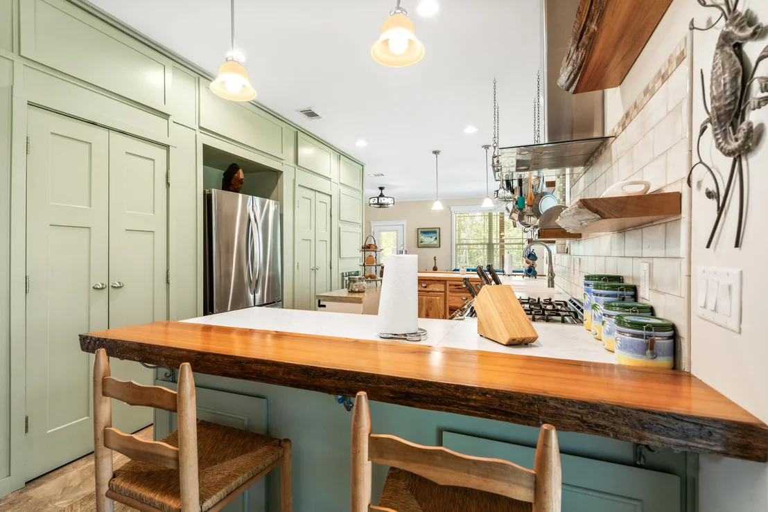 Photo of 528 Bay Grove Road