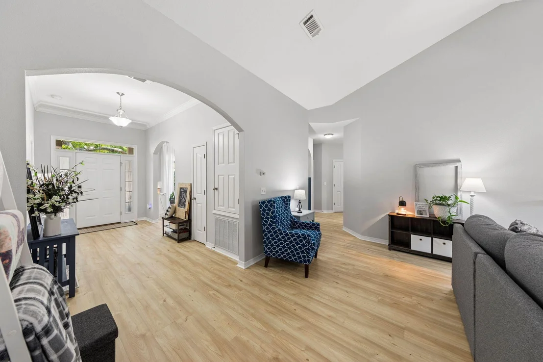 Photo of 471 Symphony Way