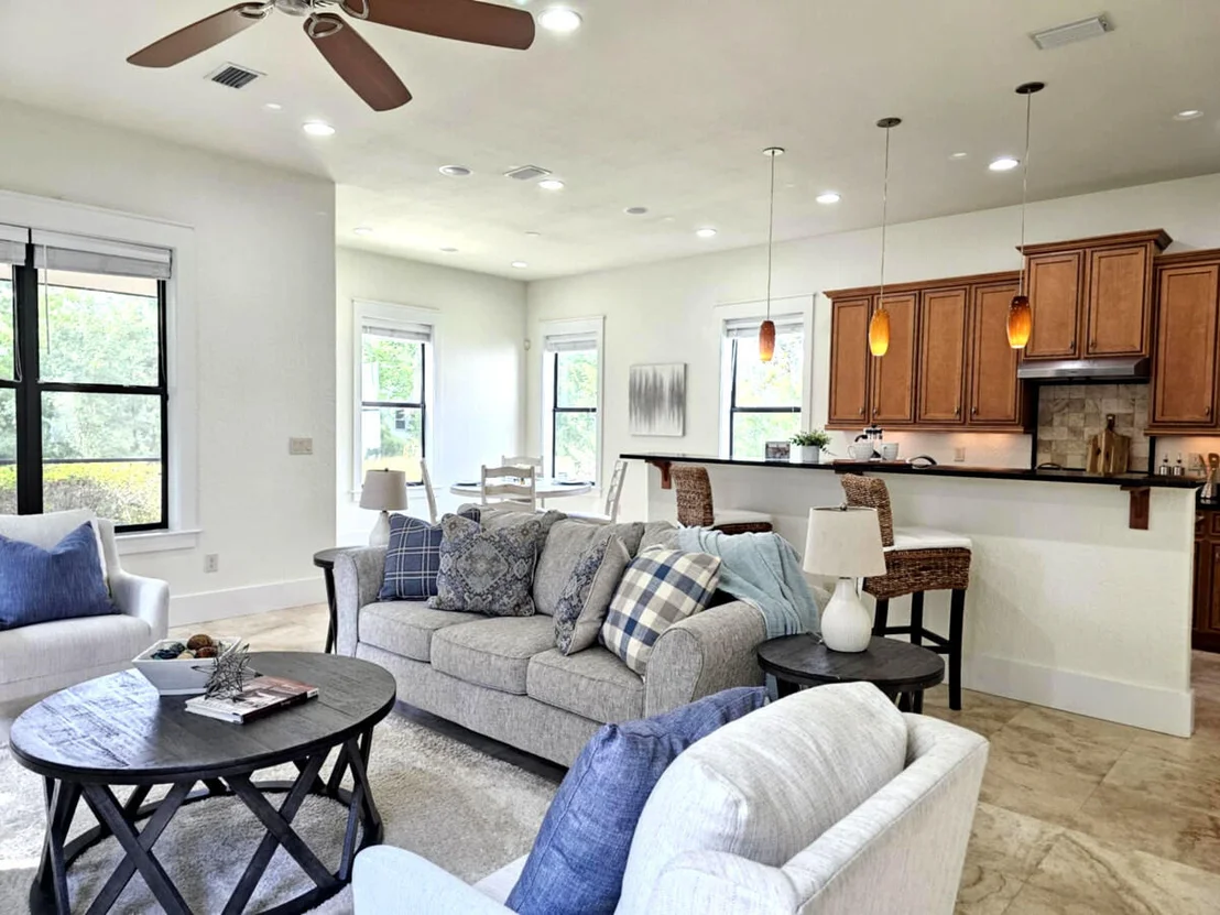 Photo of 31 Beacon Point Drive