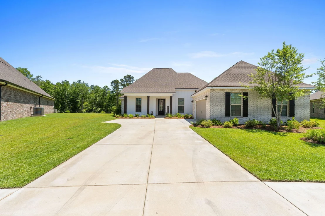 Photo of 77 Flora Lane