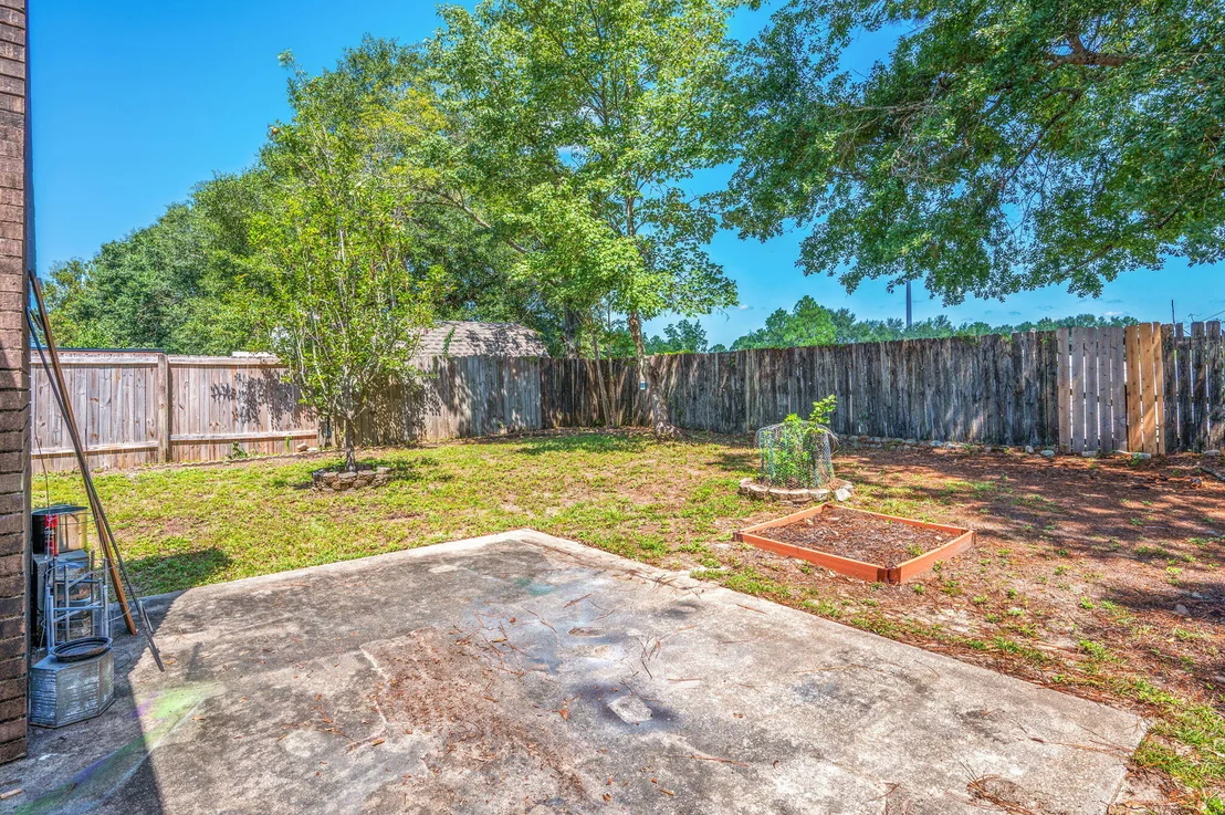 Photo of 106 Campbell Avenue