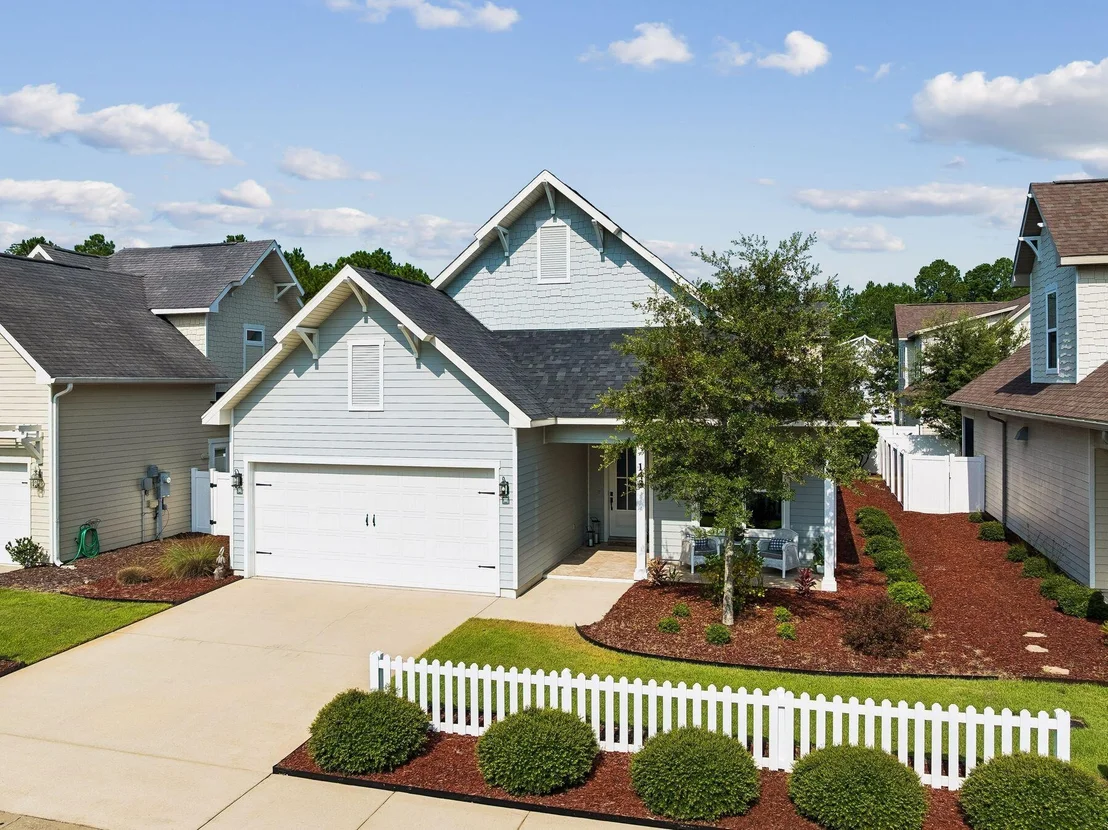 Photo of 143 Blakely Drew Boulevard