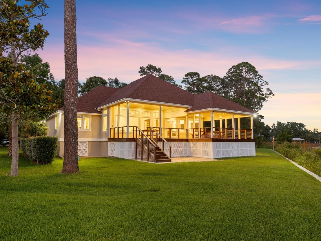 Photo of 104 George Ellis Point