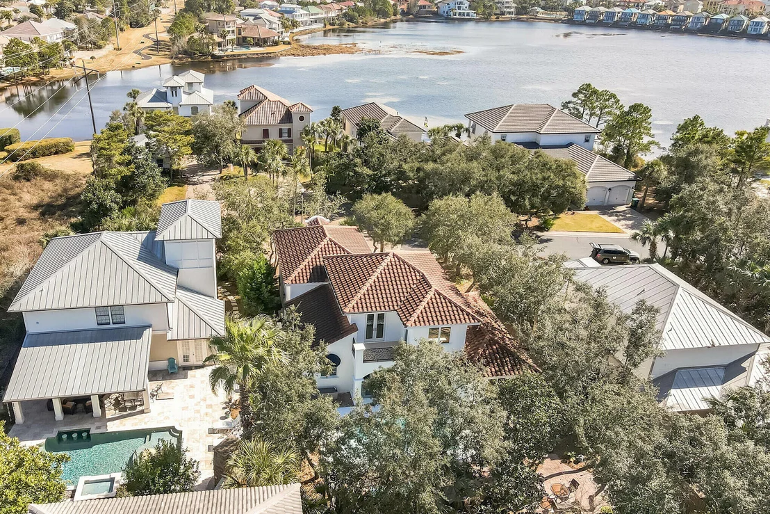 Photo of 100 Vista Bluffs