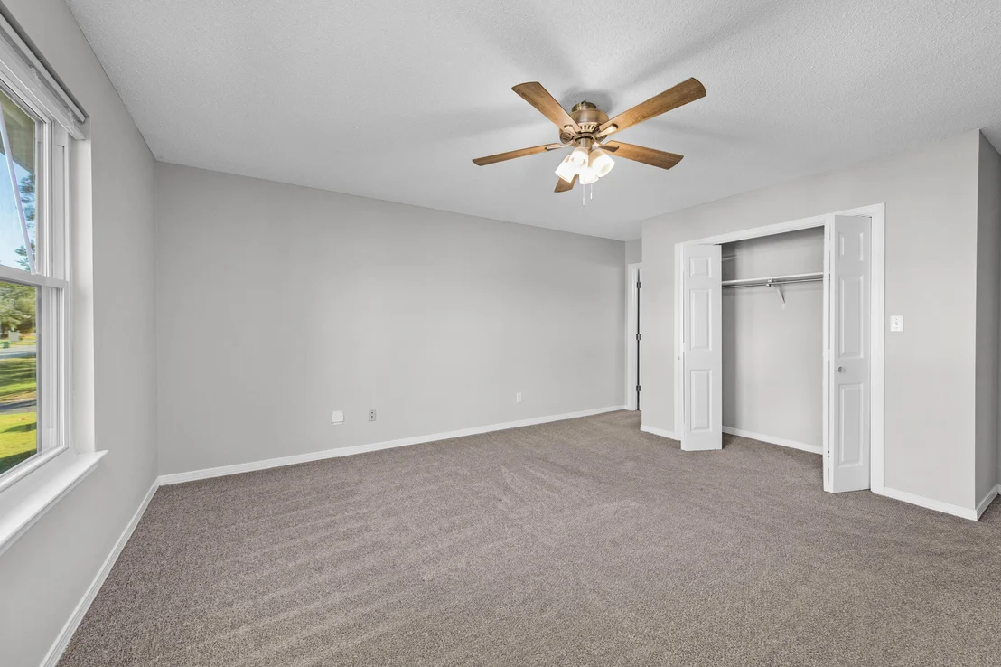 Photo of 106 4th Avenue