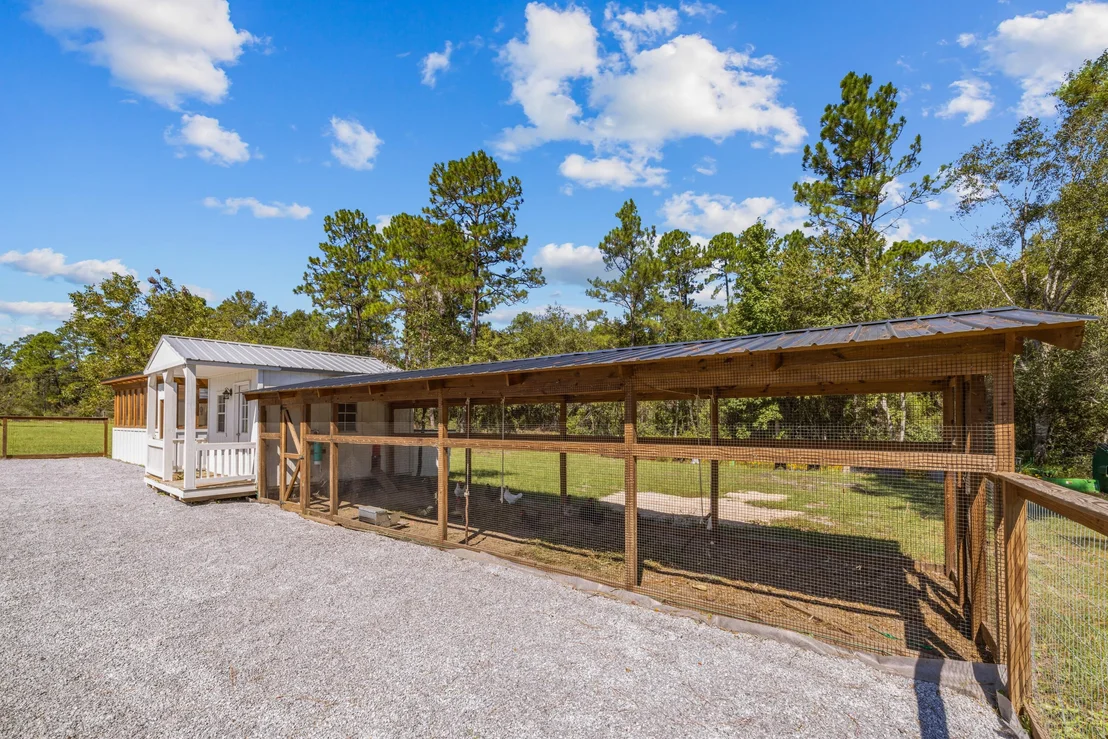 Photo of 13796 FL-81