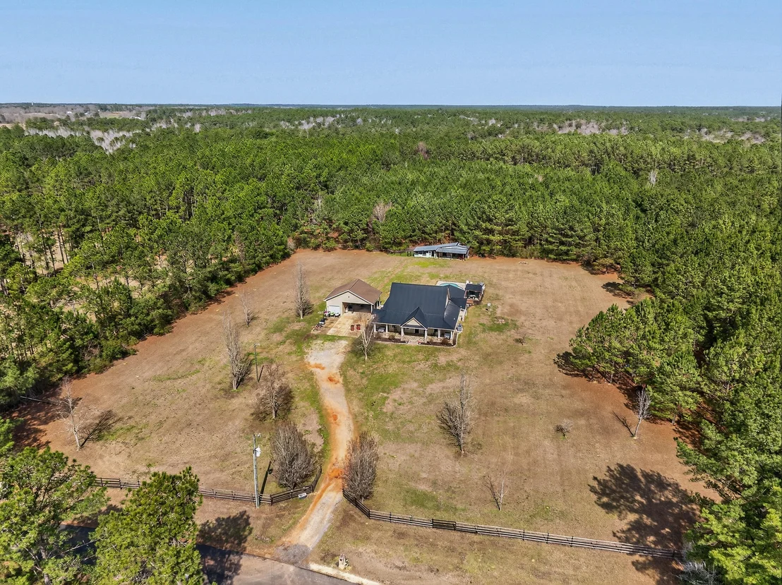 Photo of 7935 Peacock Road