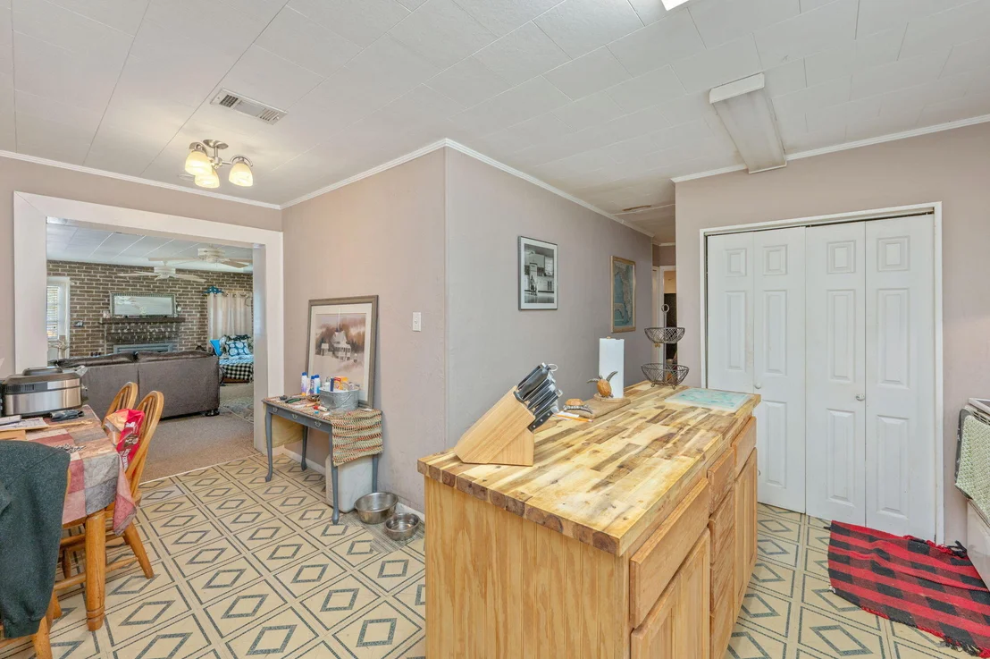 Photo of 624 4th Street