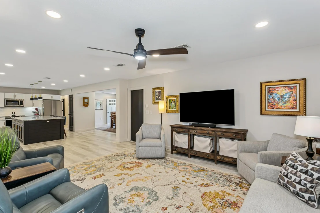 Photo of 1702 Green Palm Circle